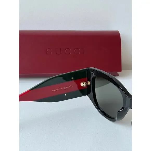 NEW Gucci GG2115S Black Thick Leg Striped Sunglasses $480 - Picture 7 of 7